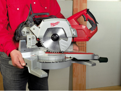 Торцовочная пила с протяжкой MS 216 SB Milwaukee 4933471055