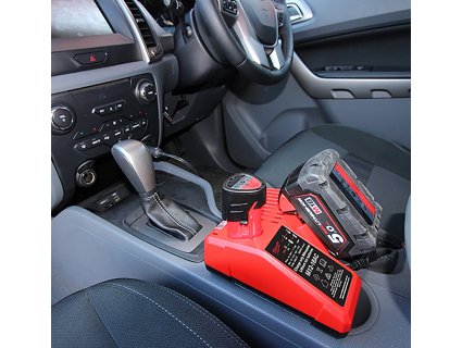 Зарядное устройство M12-18 AC Milwaukee 4932459205