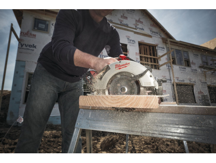  Бесщеточная дисковая пила по дереву и пластику M18 BLCS66-502X Milwaukee 4933464590