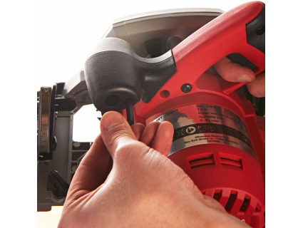 Циркулярная пила CS 60 Milwaukee 4933419225
