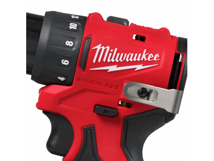 Шуруповерт аккумуляторный M12 BLDDRC-202C Milwaukee 4933499686