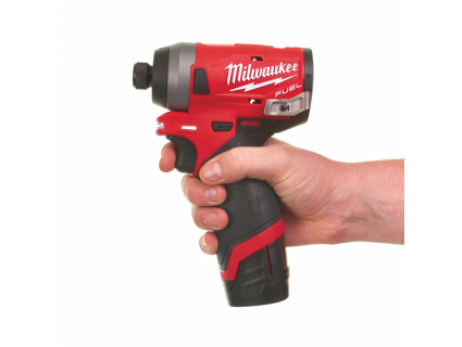 Винтоверт аккумуляторный M12 FID-0 FUEL Milwaukee 4933459822 Винтоверт аккумуляторный M12 FID-0 FUEL Milwaukee 4933459822