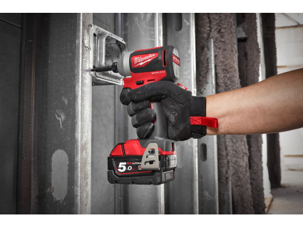 Винтоверт аккумуляторный M18 BLID2-502X Milwaukee 4933464520 Винтоверт аккумуляторный M18 BLID2-502X Milwaukee 4933464520