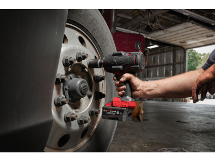 Гайковерт аккумуляторный M18 FHIW2F12-0X FUEL Milwaukee 4933492782 Гайковерт аккумуляторный M18 FHIW2F12-0X FUEL Milwaukee 4933492782