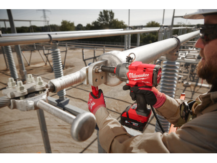 Гайковерт аккумуляторный M18 FHIW2P12-502X FUEL Milwaukee 4933492786 Гайковерт аккумуляторный M18 FHIW2P12-502X FUEL Milwaukee 4933492786