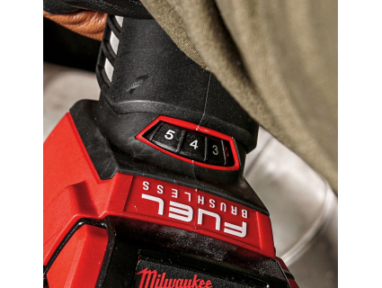 Угловая шлифмашина аккумуляторная M18 FSAGV115XPDB-0X FUEL Milwaukee 4933478773