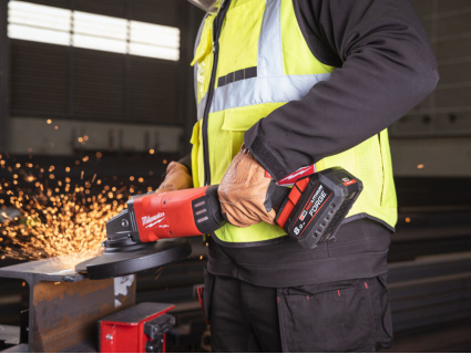 Угловая шлифмашина аккумуляторная M18 ONEFLAG230XPDB-0 Milwaukee 4933478781 Угловая шлифмашина аккумуляторная M18 ONEFLAG230XPDB-0 Milwaukee 4933478781