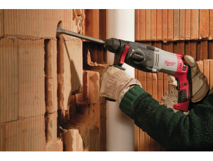 Перфоратор SDS-plus PH 28 Milwaukee 4933396396